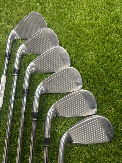 Wilson D7 5-PW Irons