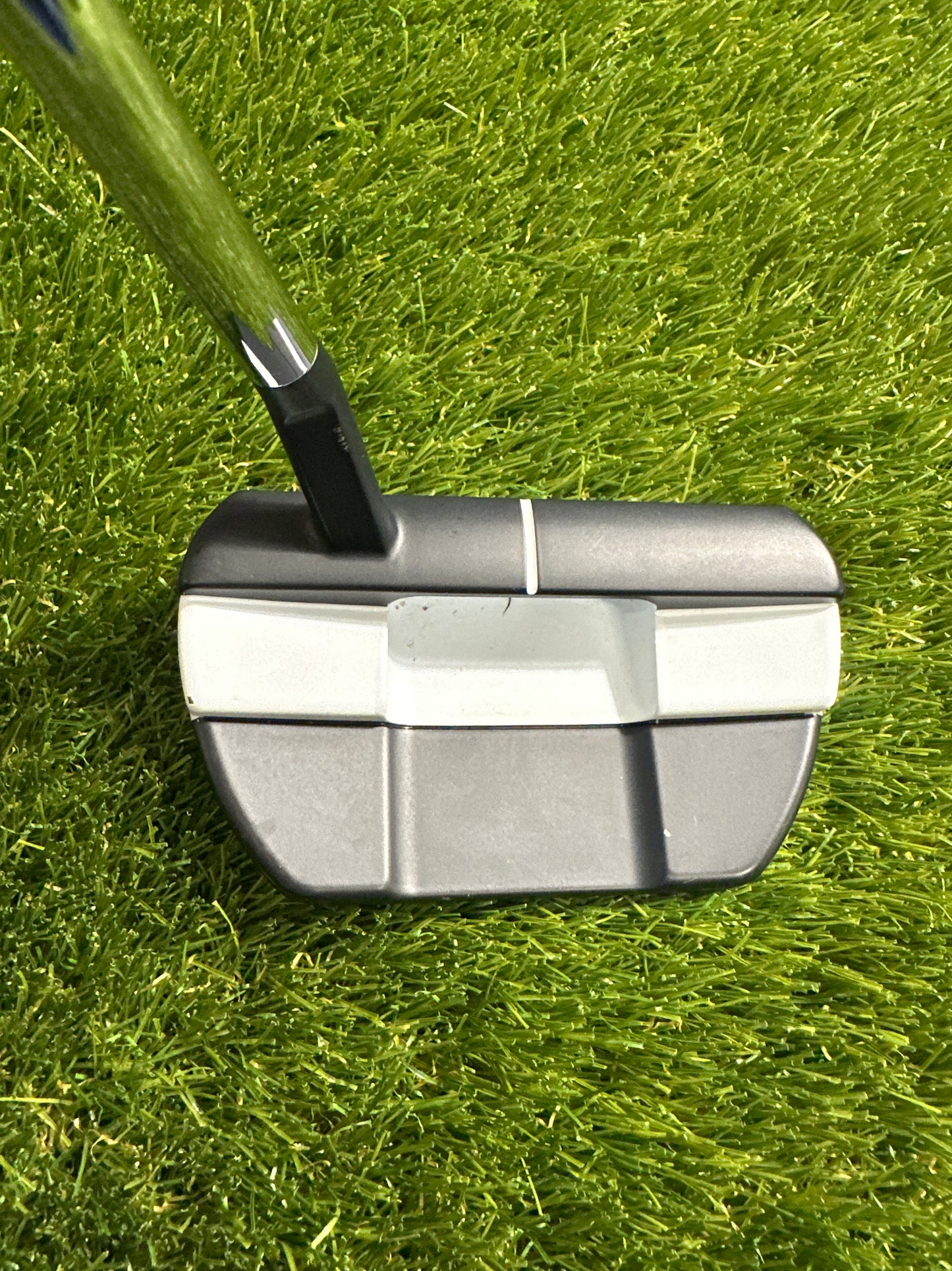 Odyssey White Hot Versa Three T 33" Putter