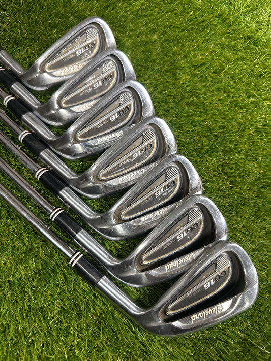 Cleveland CG16 Tour 4-PW Irons