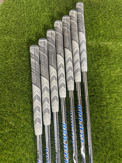 TaylorMade P790 4-PW Irons