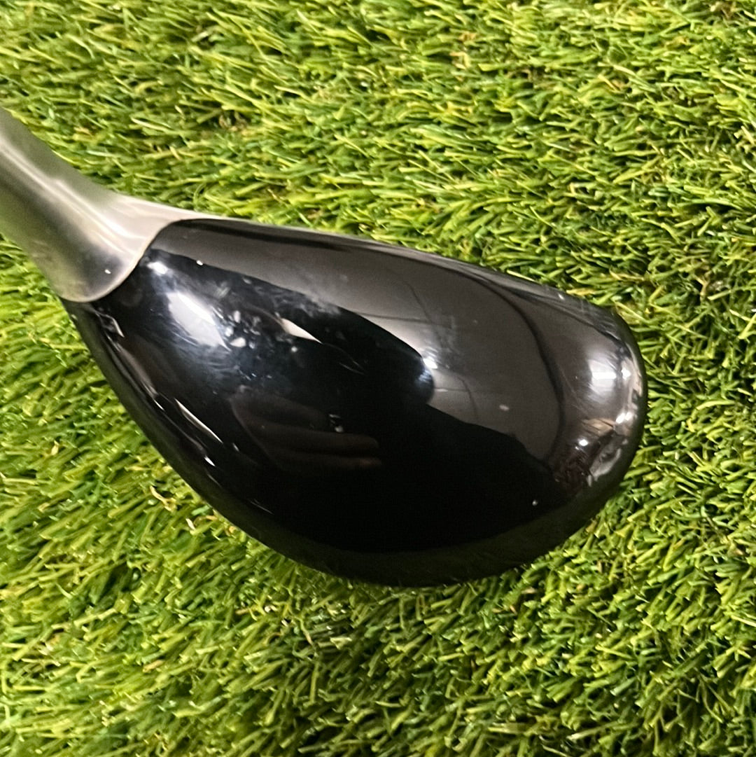 Mizuno MP-650 2/17 HYB