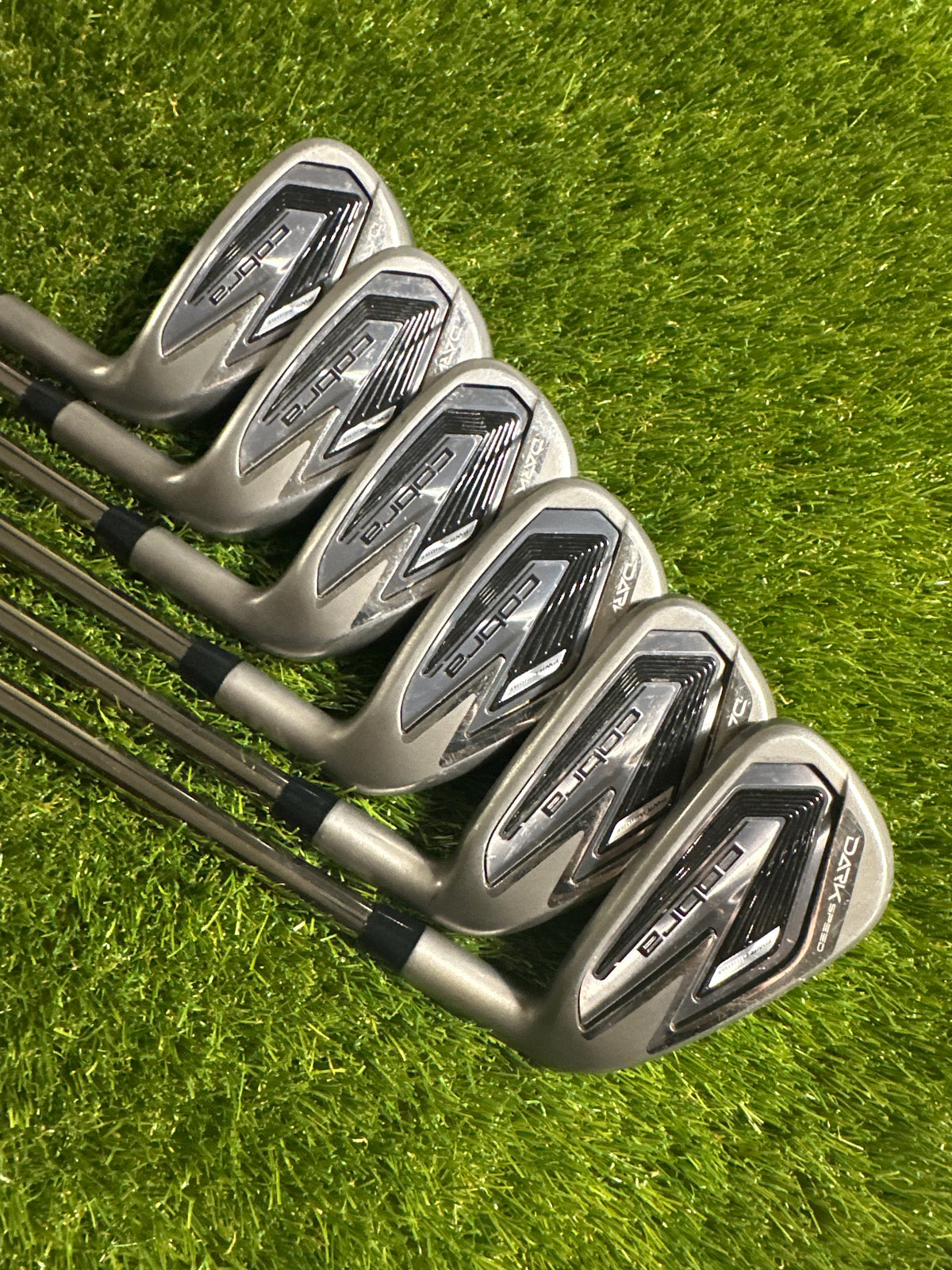 Cobra Dark Speed 6-GW Irons