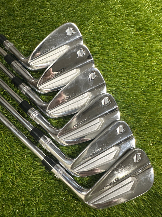 Wilson Staff Model 5-PW Irons