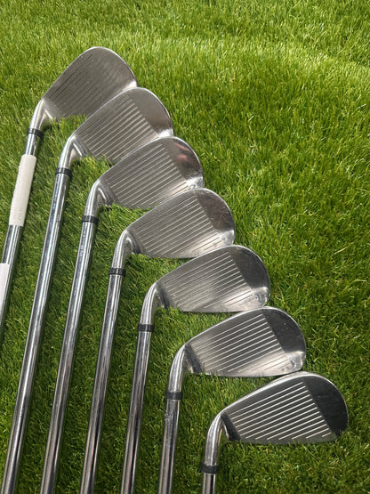 Wilson Fatshaft FSX2 5-SW Irons