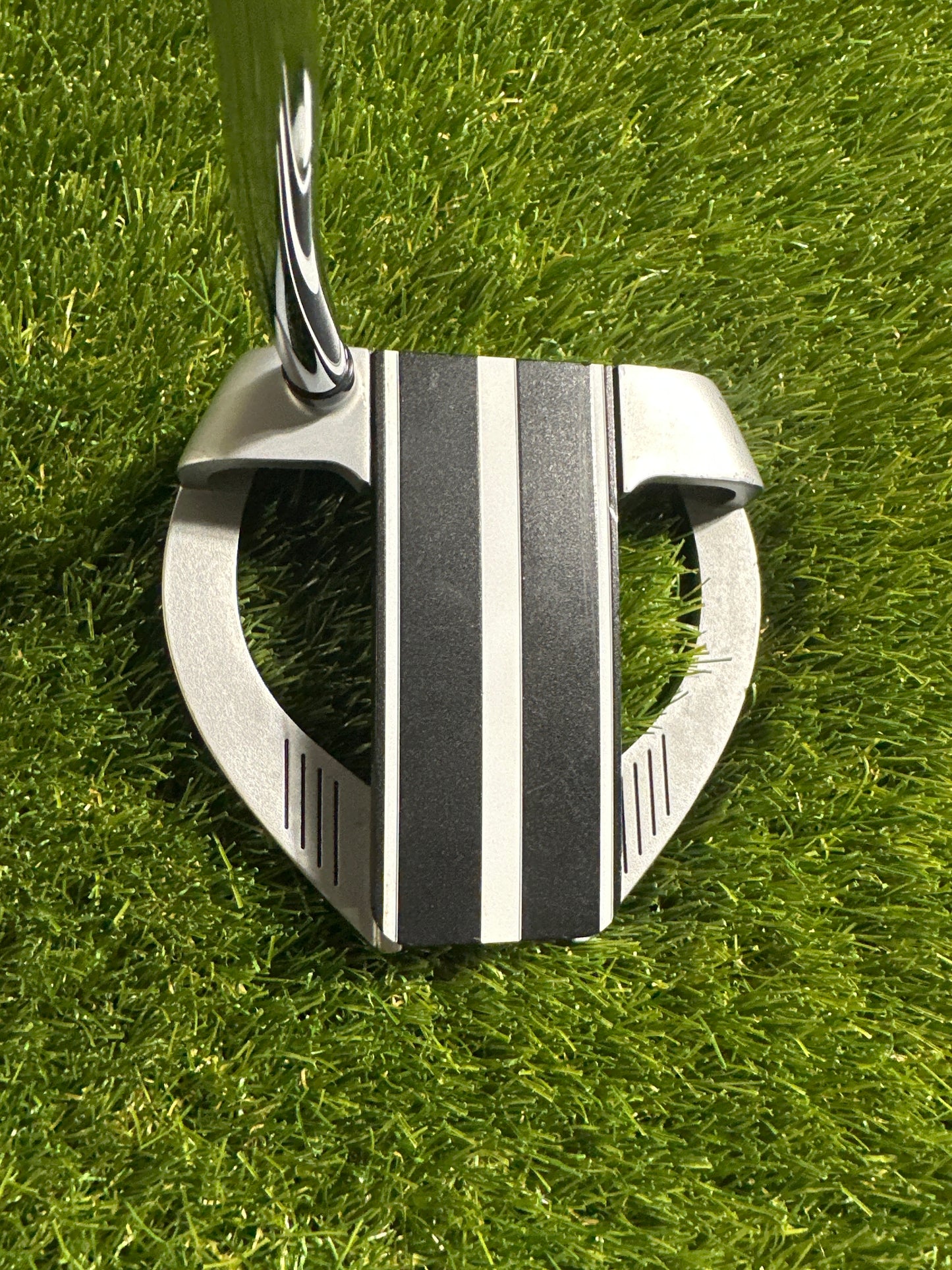Odyssey Works Marxman Fang 34" Putter