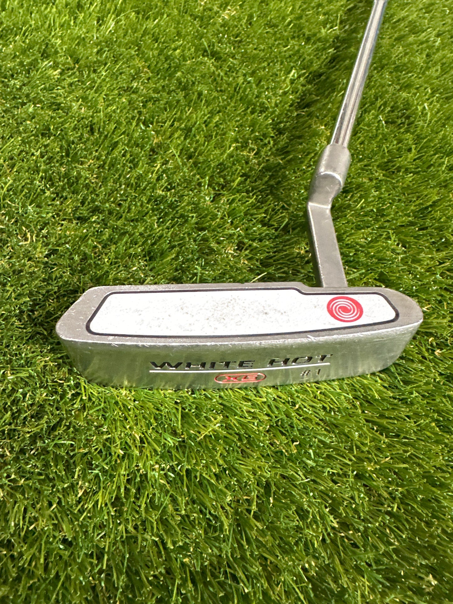 Odyssey White Hot XG 1 34" Putter