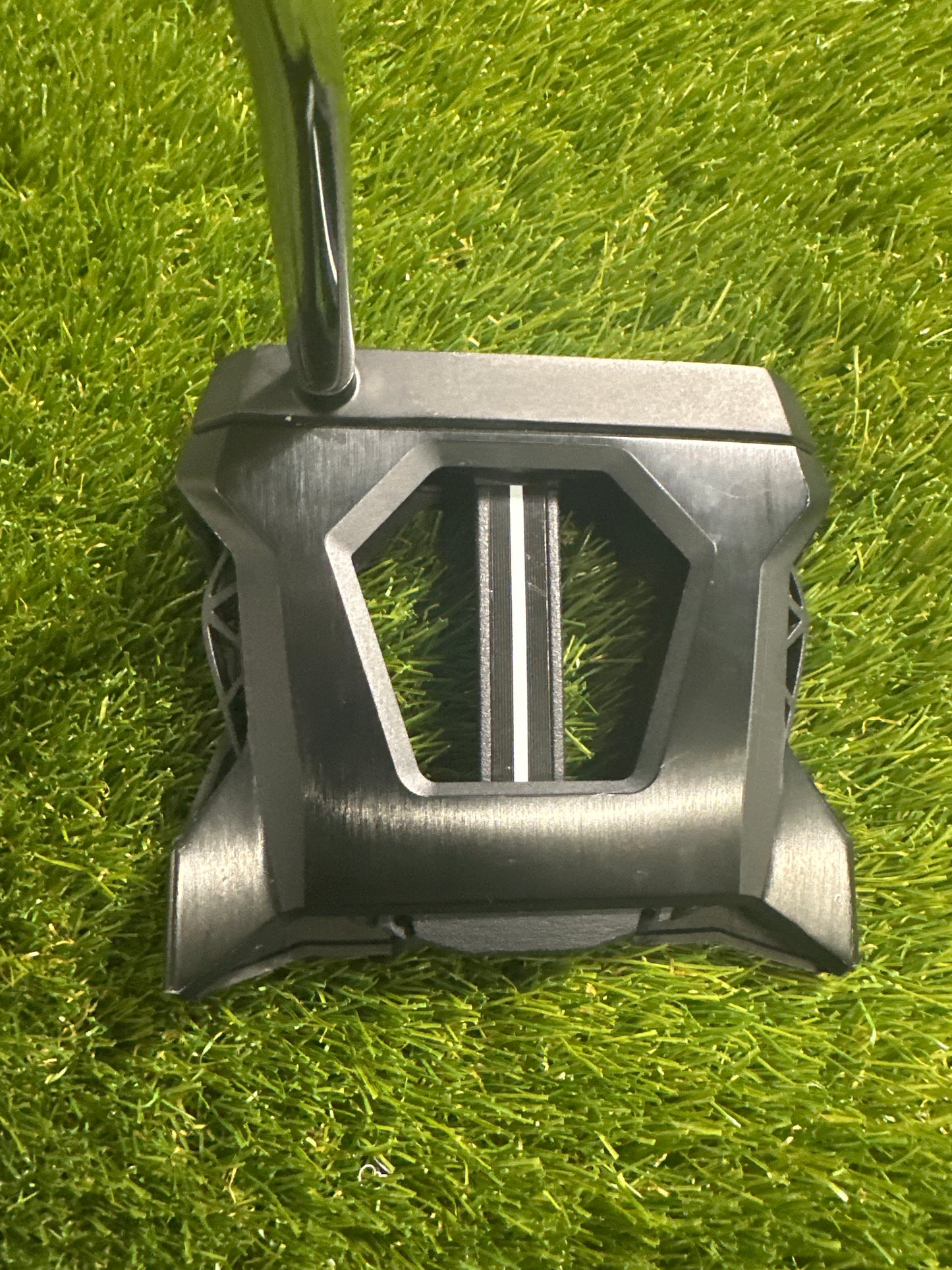 Cobra Agera 34.5" Putter