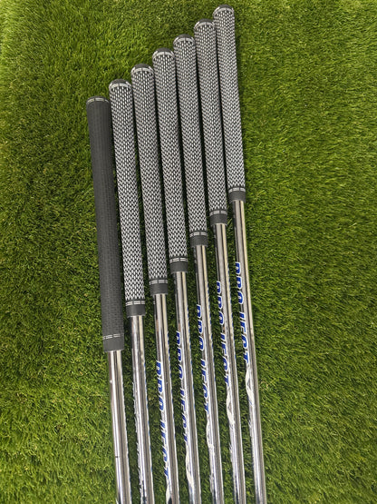 Titleist T100s/T200 4-PW Irons