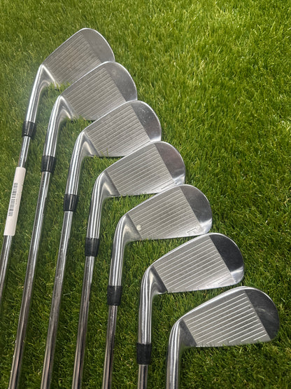 Titleist T100 4-PW Irons