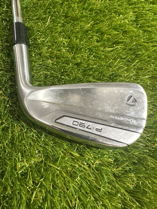 TaylorMade P790 4 Iron