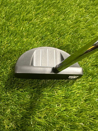 Wilson Infinite South Side 34" Putter