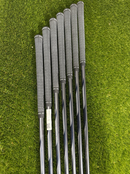 Cobra King 34001XH 5-SW Irons