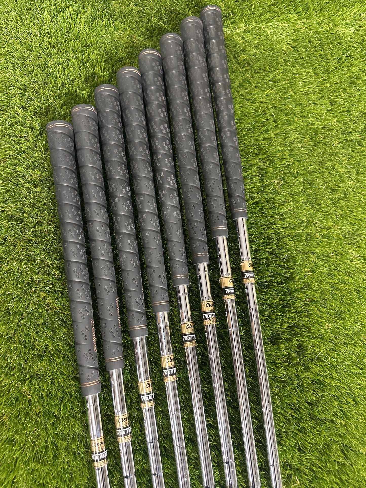 Cleveland Tour Action 3-PW Irons