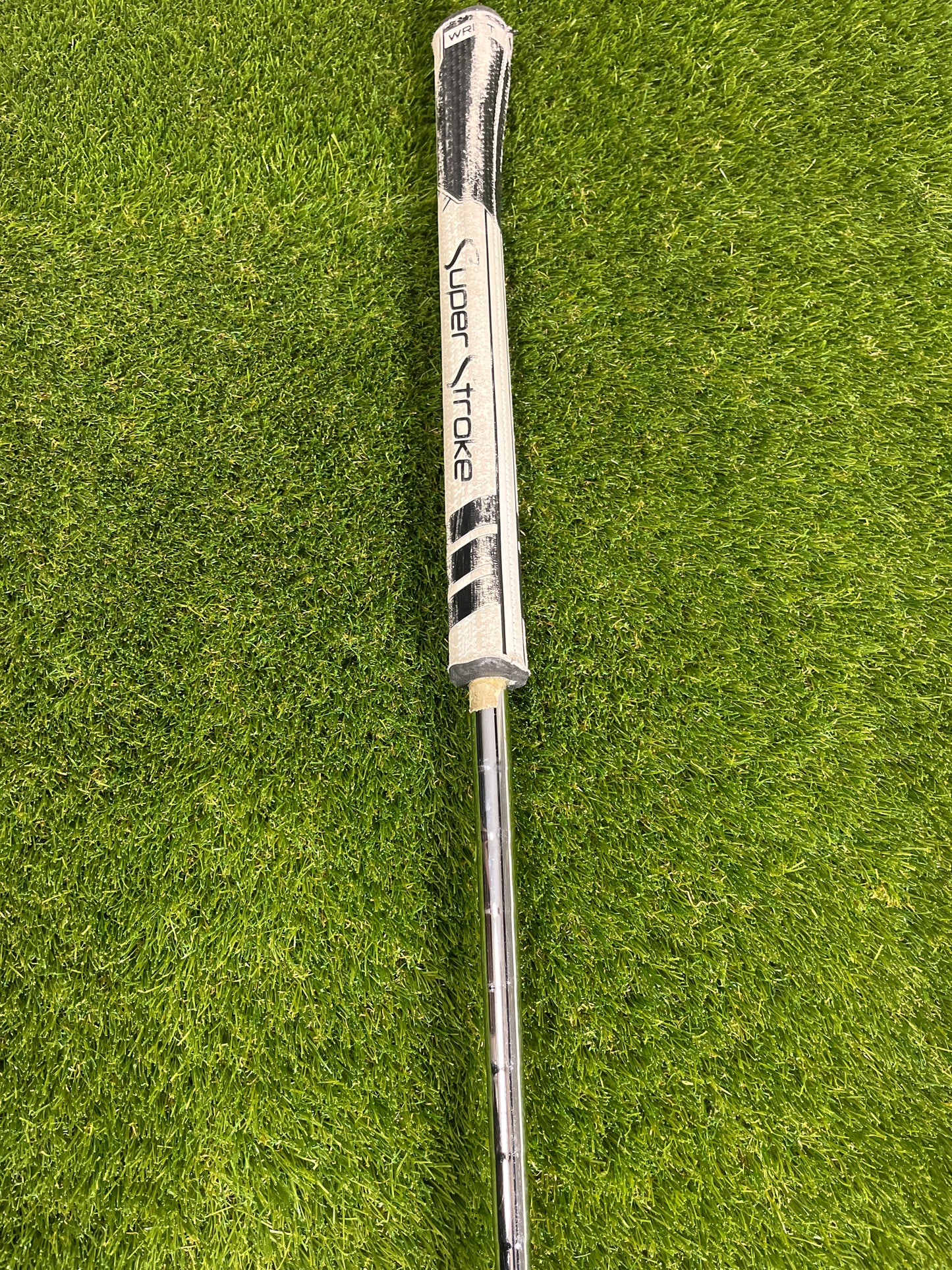 Odyssey V Line Tank Cruiser 36" Putter