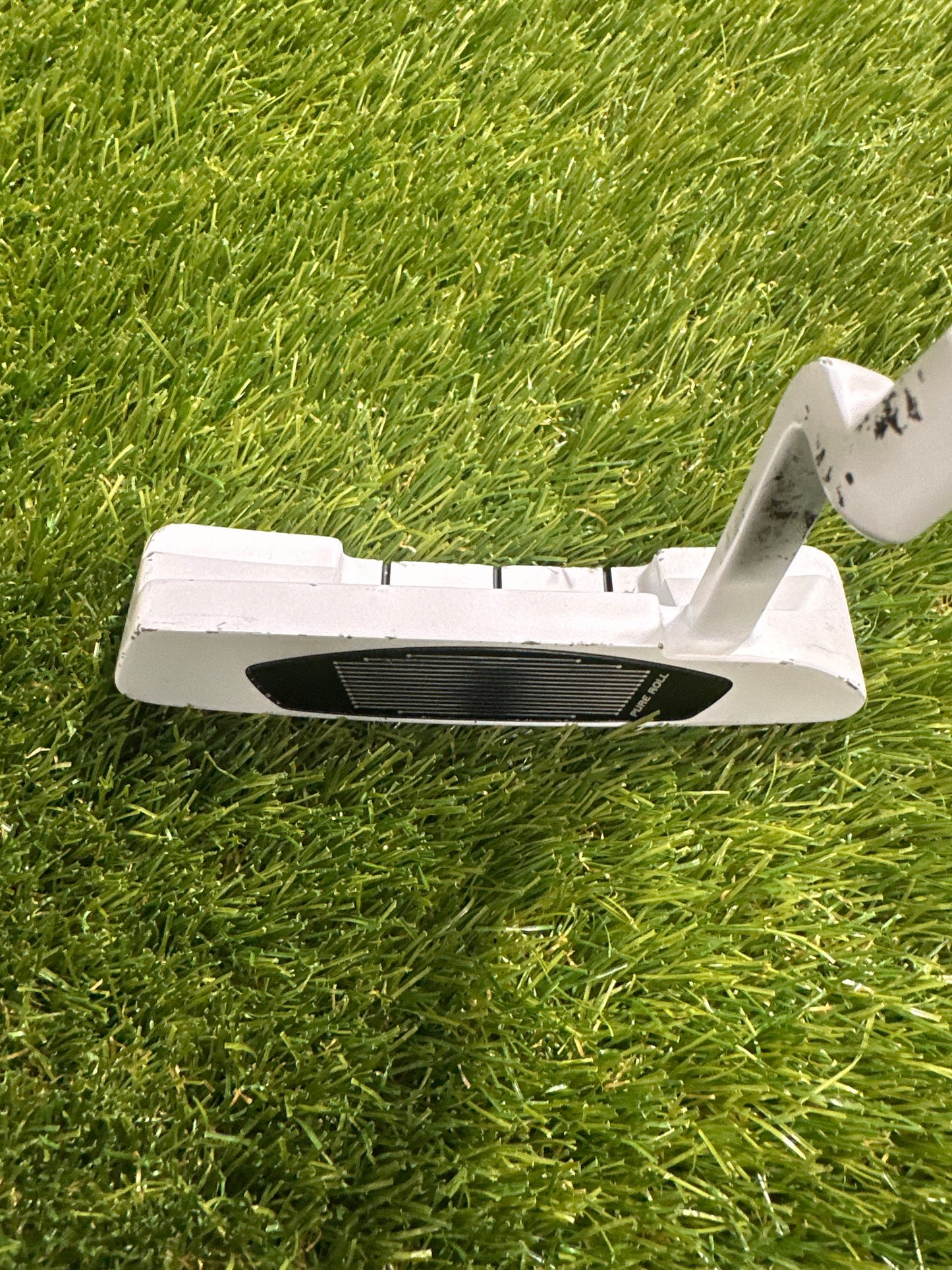 TaylorMade Ghost TM110 35" Putter
