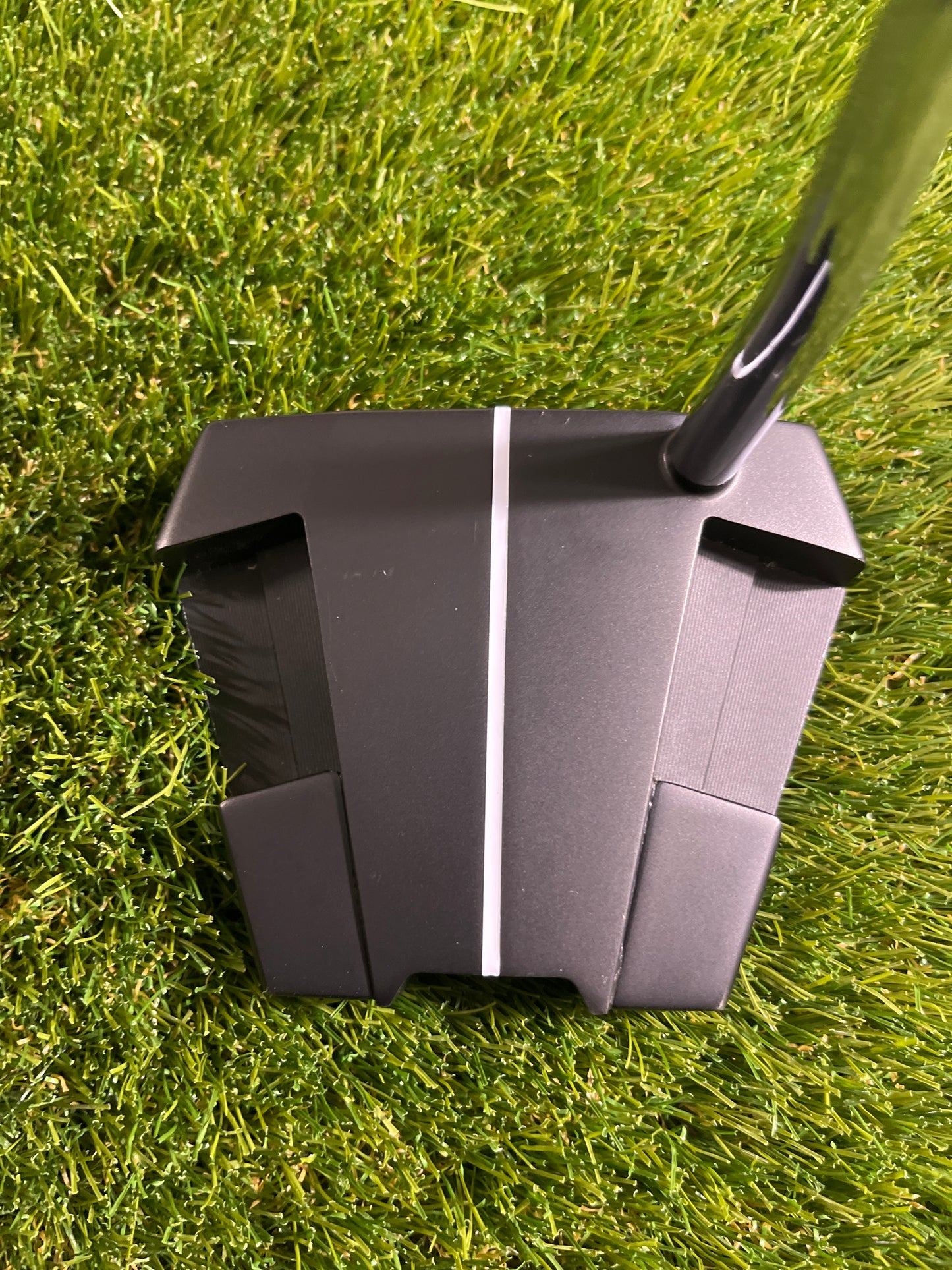 Odyssey Toulon Le Mans 34" Putter