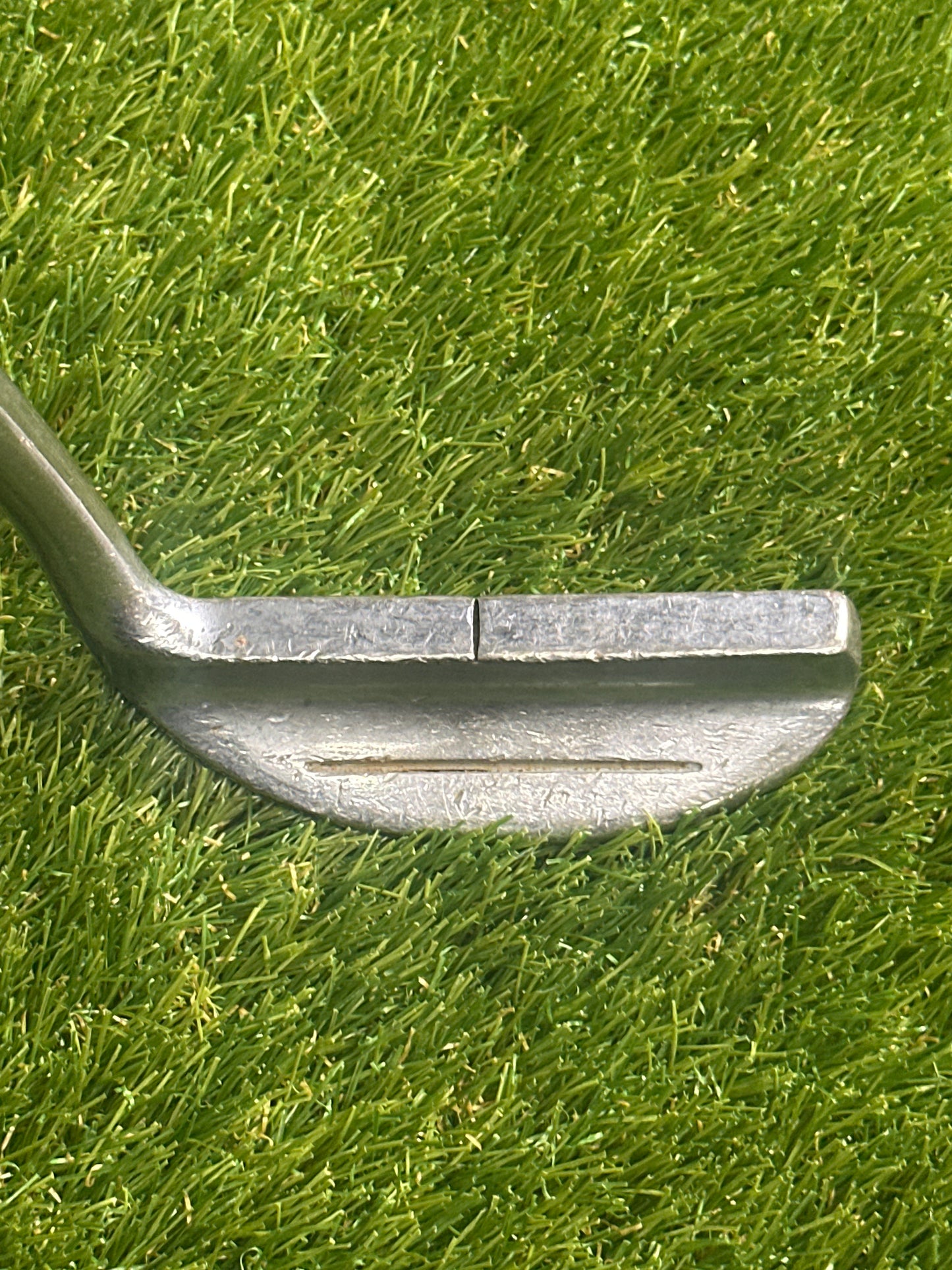 Wilson Staff 8818 35" Putter