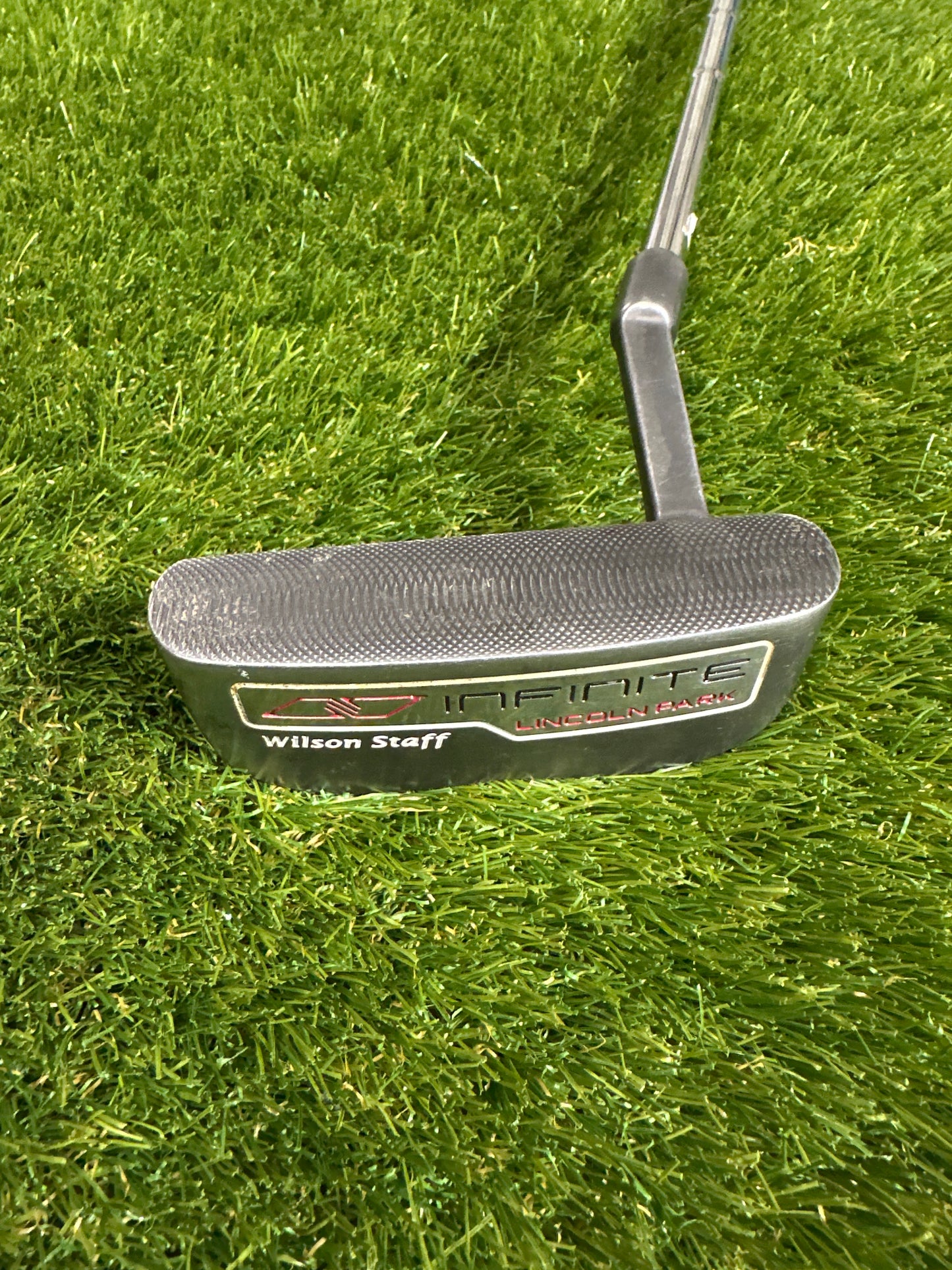Wilson Infinite Lincoln Park 32" Putter