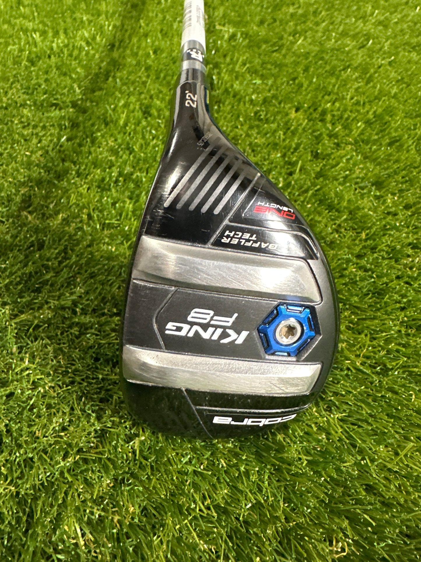 Cobra King F8 One Length 22 HYB
