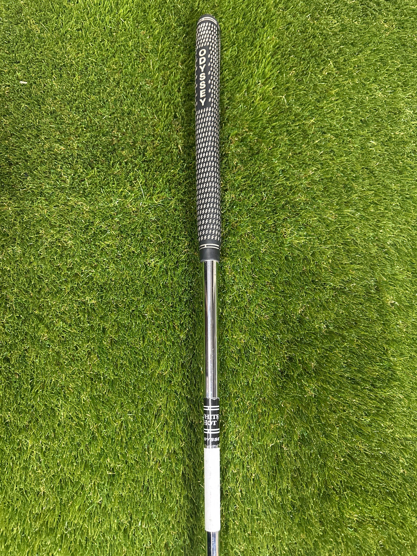 Odyssey White Hot 2 Ball 34" Putter