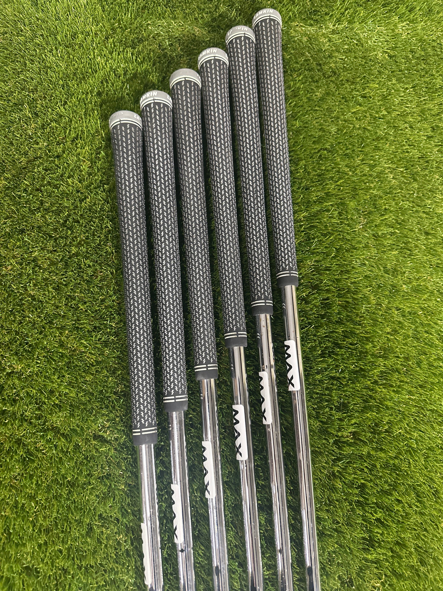 TaylorMade Sim 2 Max 5-PW Irons