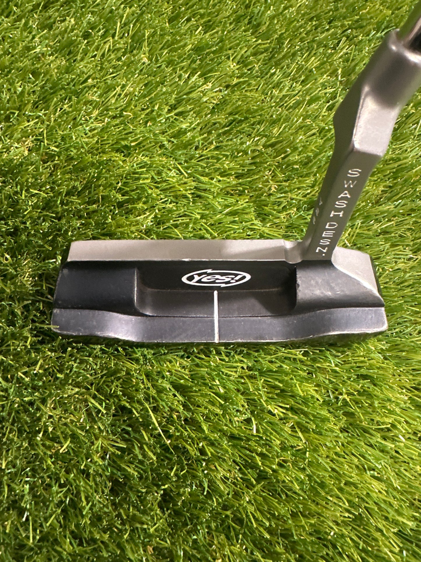 Yes Callie 34" Putter