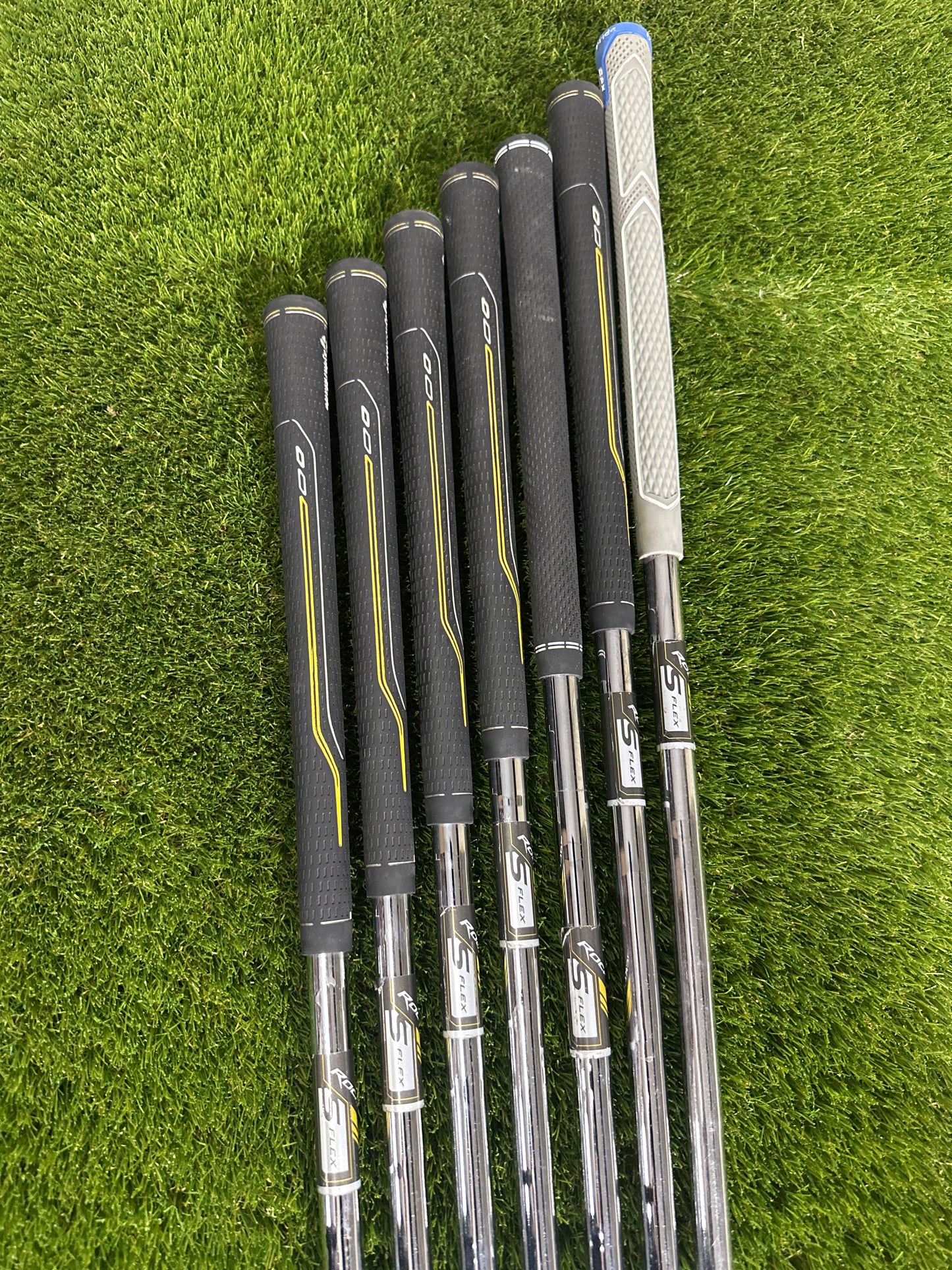 TaylorMade Rbladez 4-PW Irons