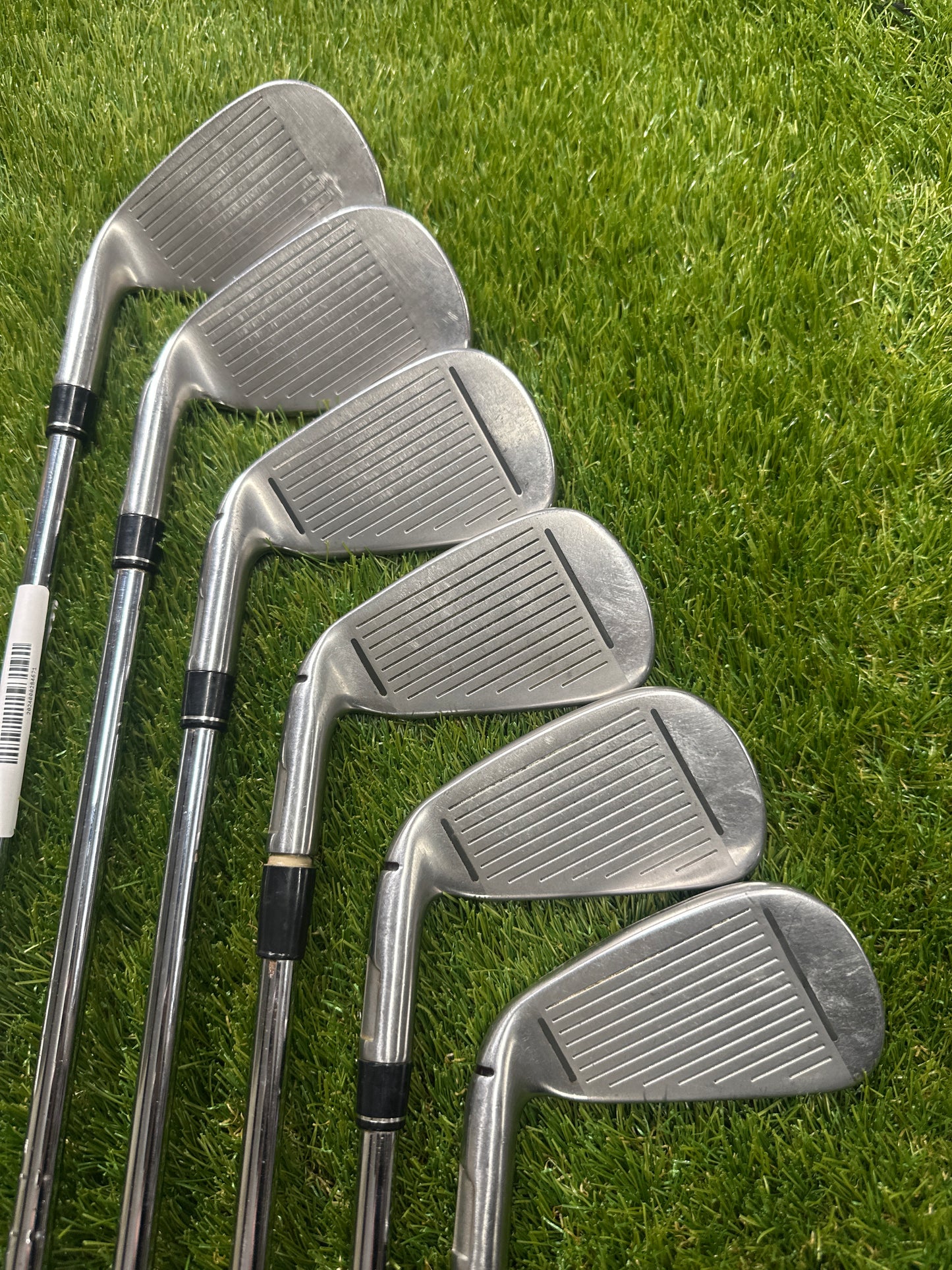 TaylorMade M1 4-PW Irons (no8)