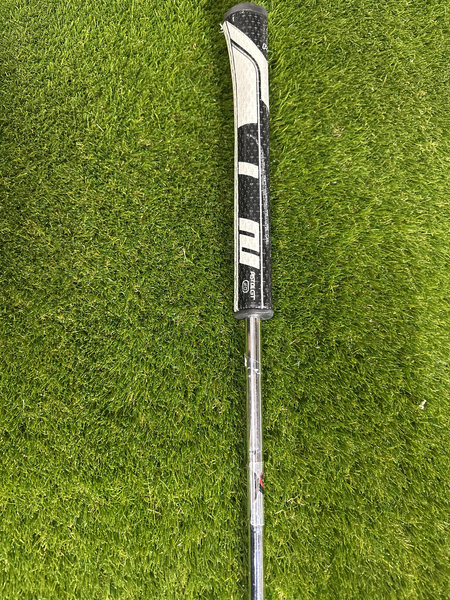 Odyssey White Hot XG Teron 34" Putter