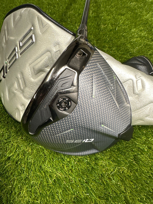 TaylorMade Qi35 10.5 Driver