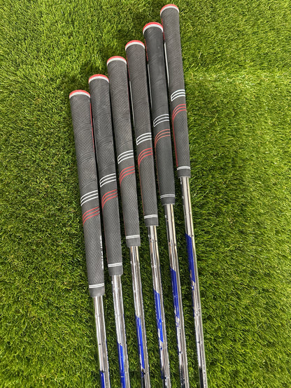 Cleveland Launcher XL 6-DW Irons