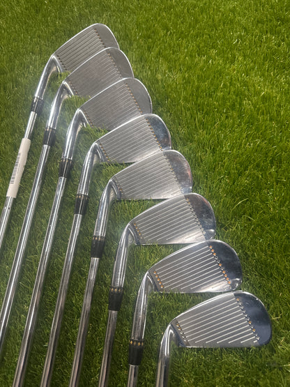 MacGregor V Foil Tourney 3-PW Irons