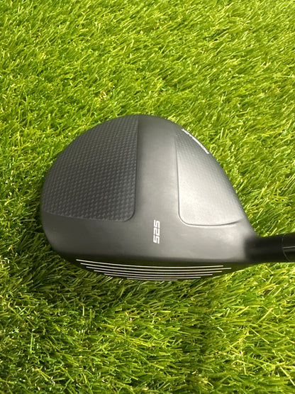 Tour Edge Hot Launch E525 3/15 FWY