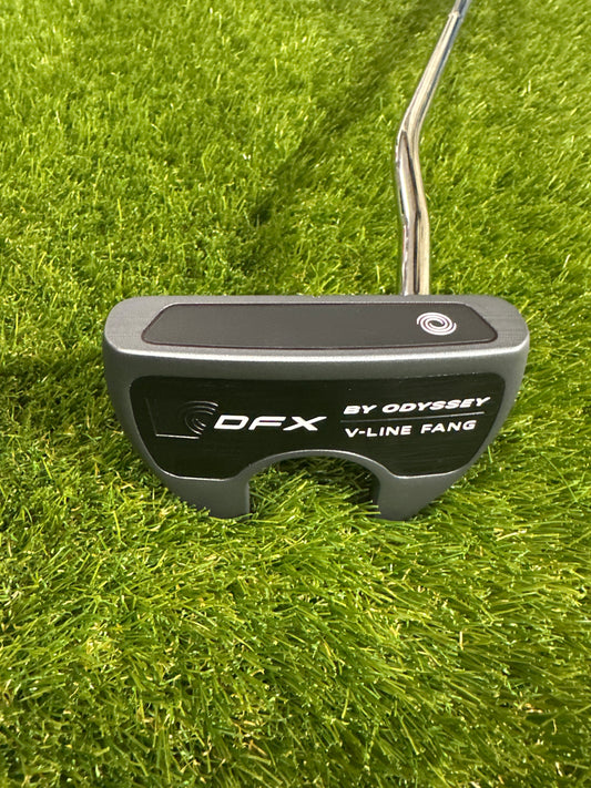 Odyssey DFX V Line Fang 35" Putter