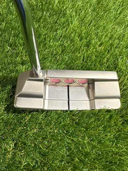 Scotty Cameron MY Girl Fancy Forever 34" Putter