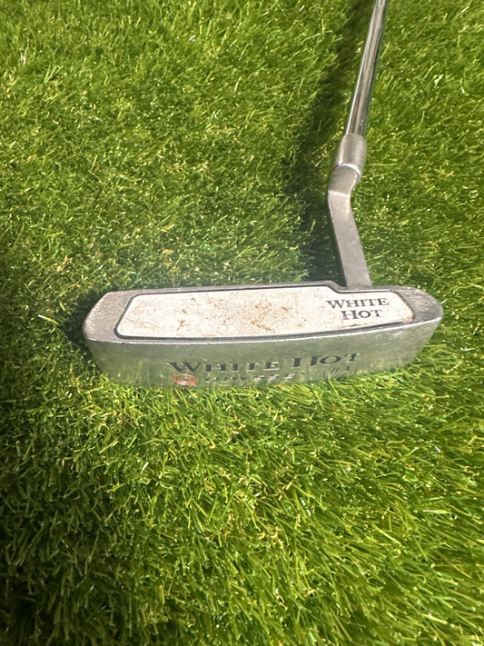 Odyssey White Hot 1 35" Putter