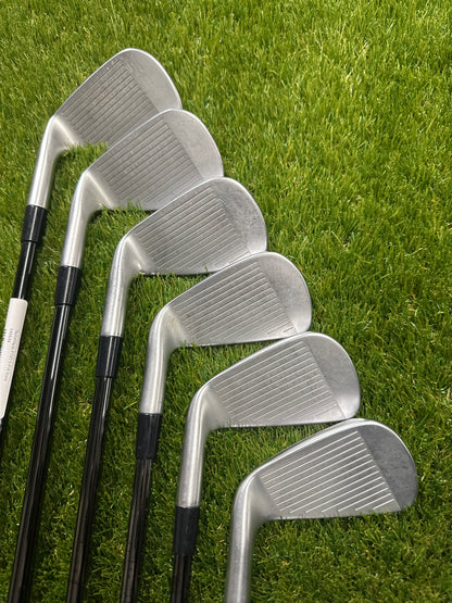 TaylorMade P790 5-PW Irons