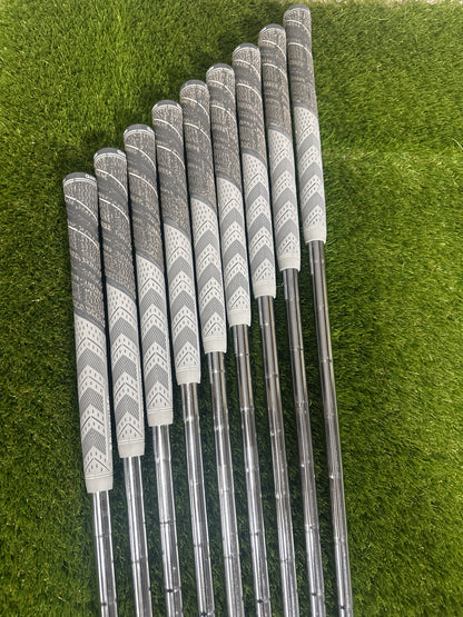 Callaway Steelhead Pro Series X16 3-SW Irons