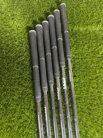 TaylorMade Stealth 5-PW Irons