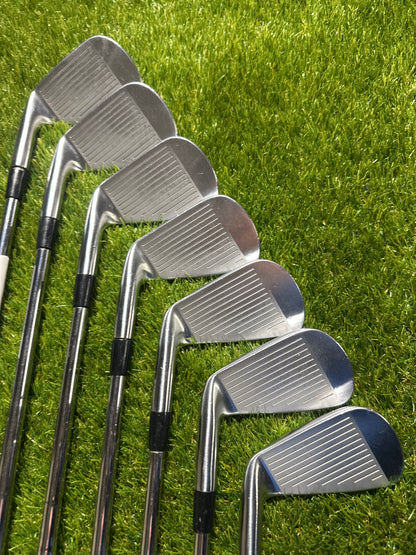 Mizuno JPX 825 Pro 4-PW Irons