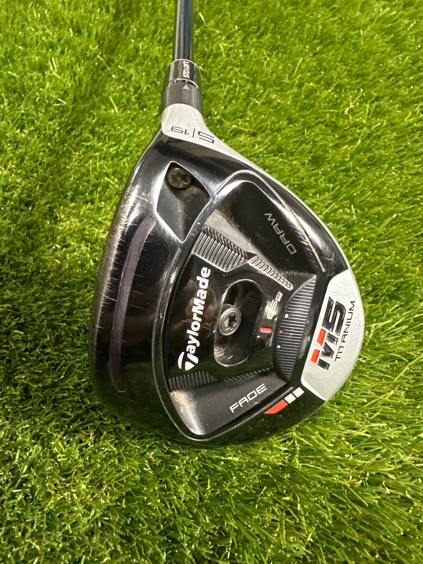 TaylorMade M5 Titanium 5/19 FWY