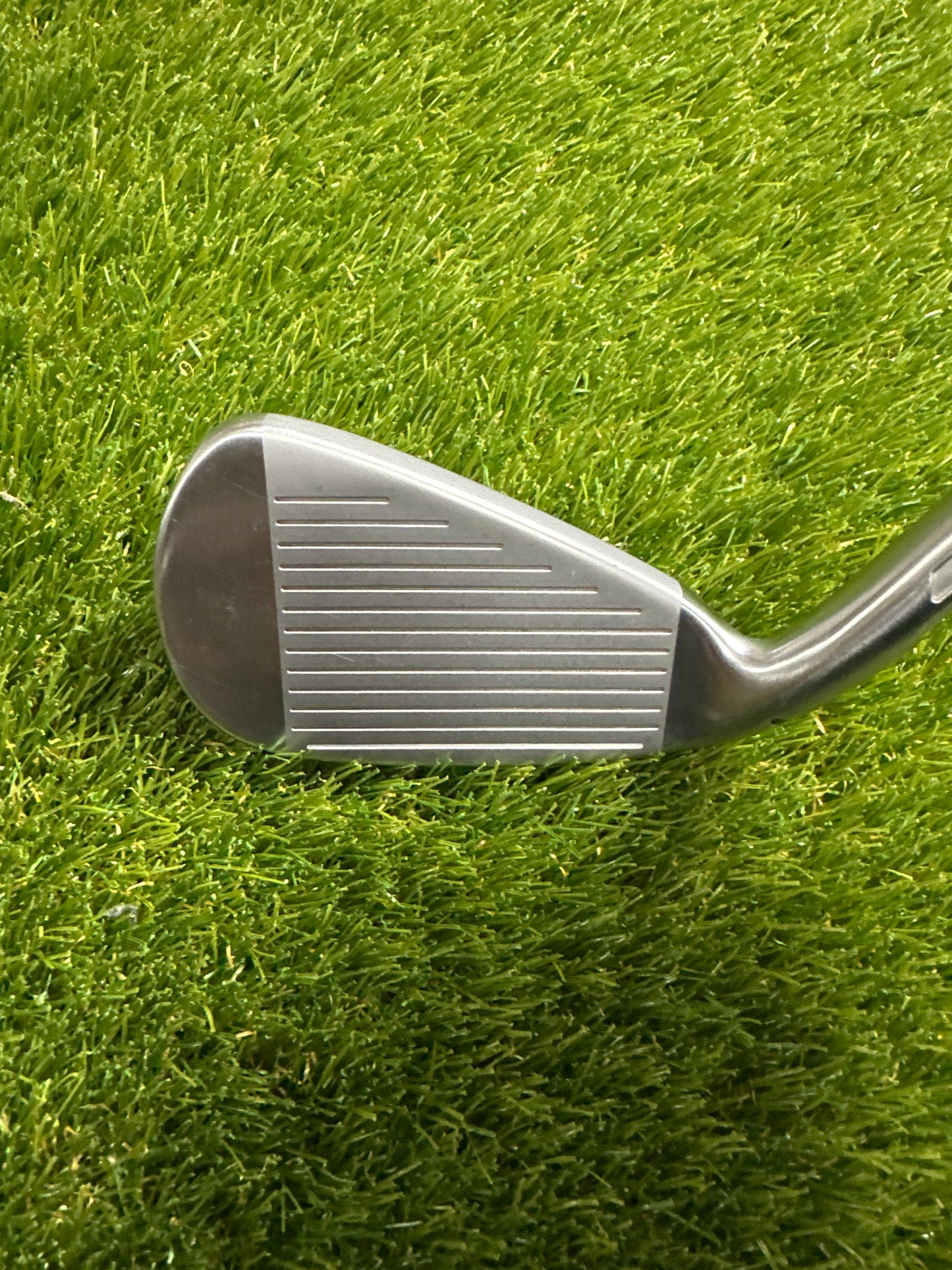 TaylorMade Qi 4 Iron