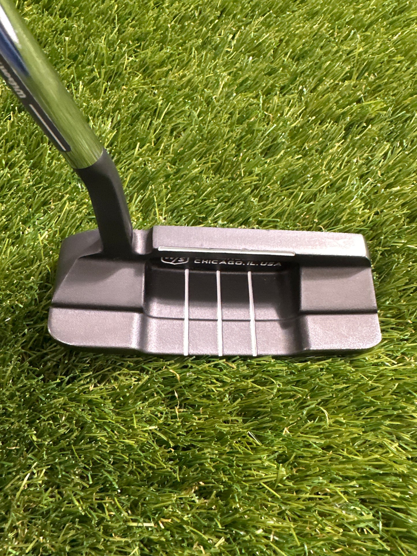 Wilson Infinite Michigan Ave 35" Putter