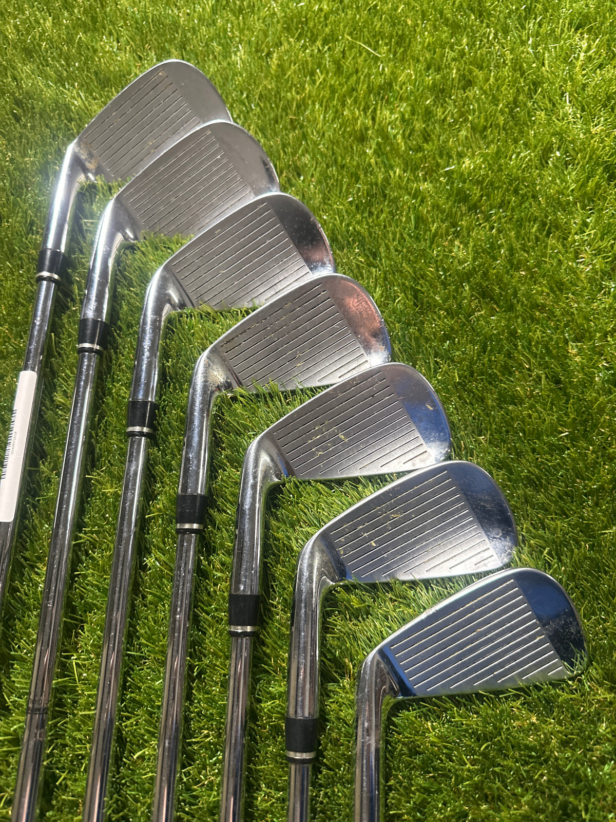 Wilson Staff Fi5 4-PW Irons