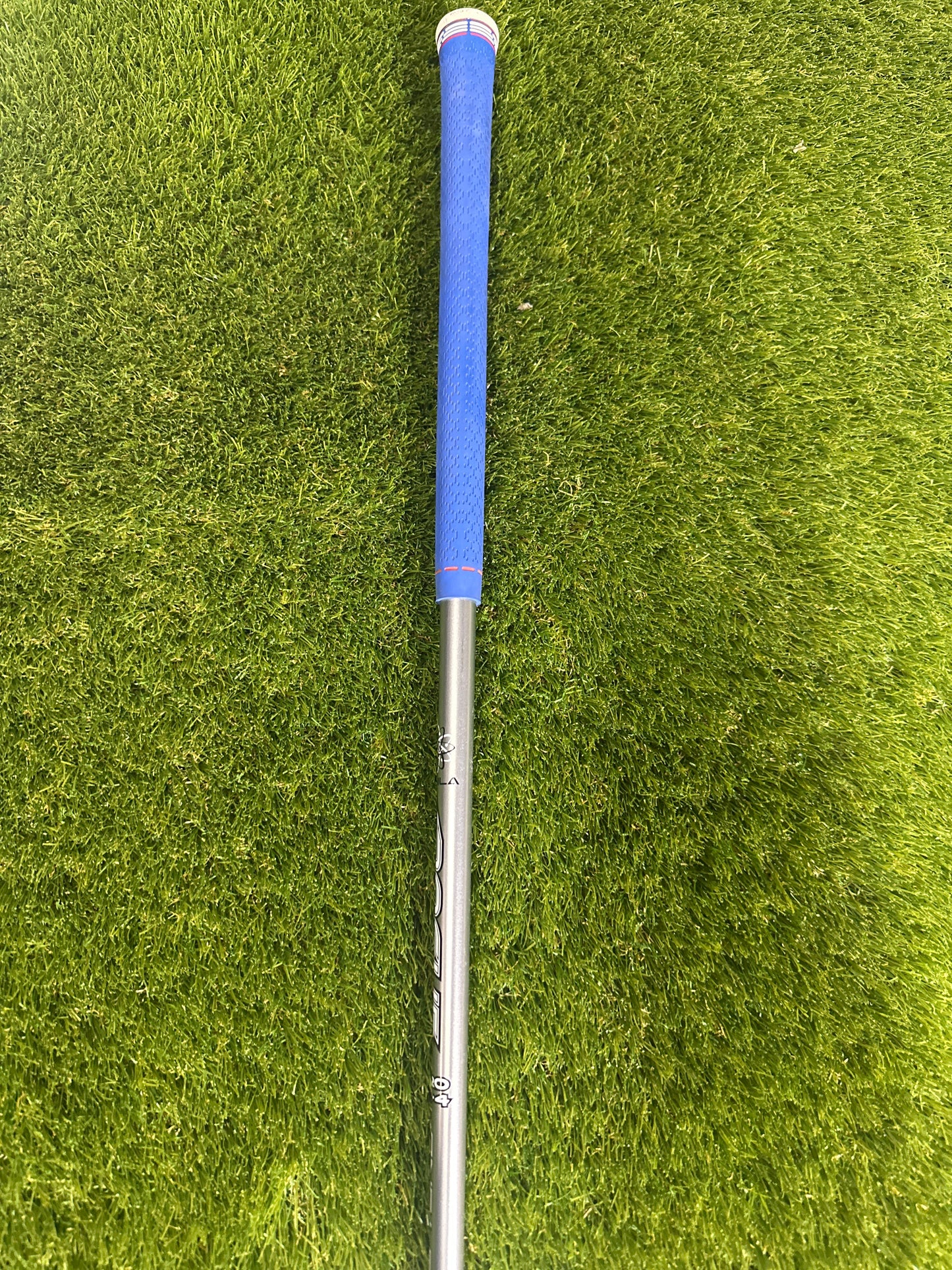 Cobra King F8 One Length 22 HYB