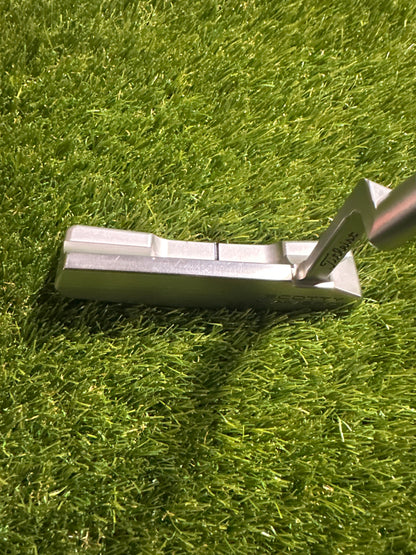 Scotty Cameron Special Select Newport 2 34" Putter