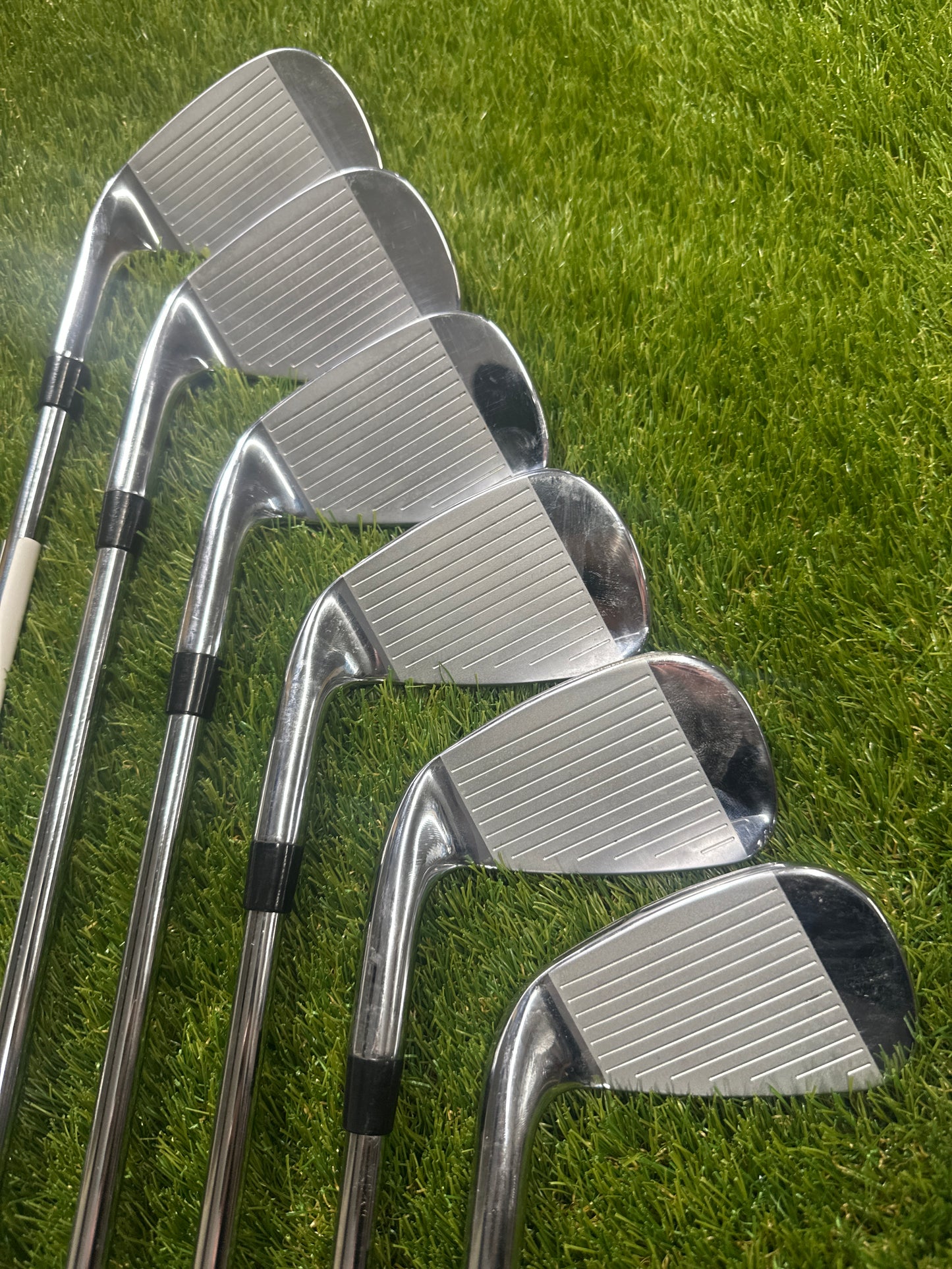 Wilson Dynapwr Forged 5-PW Irons