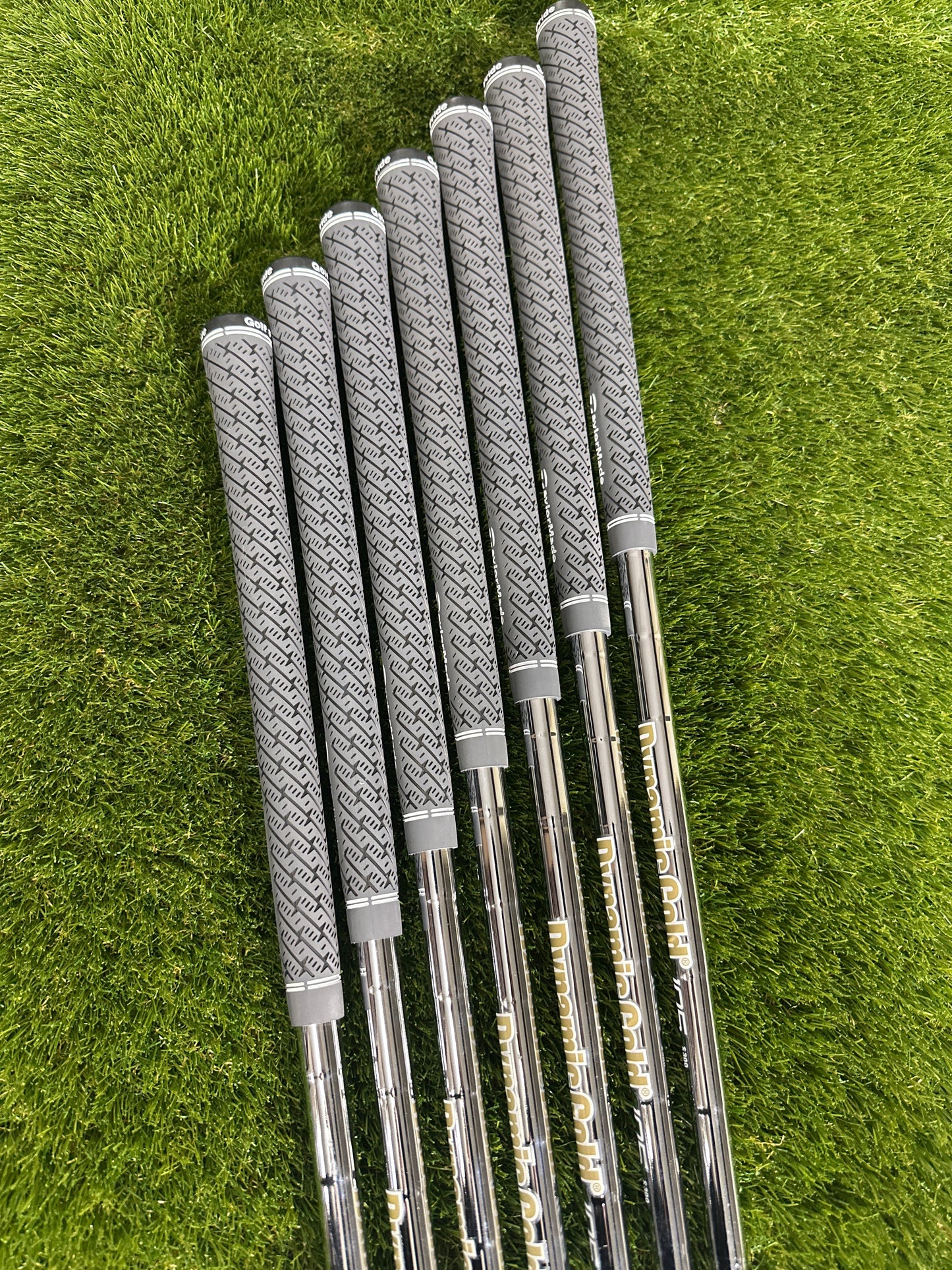 TaylorMade P790 4-PW Irons