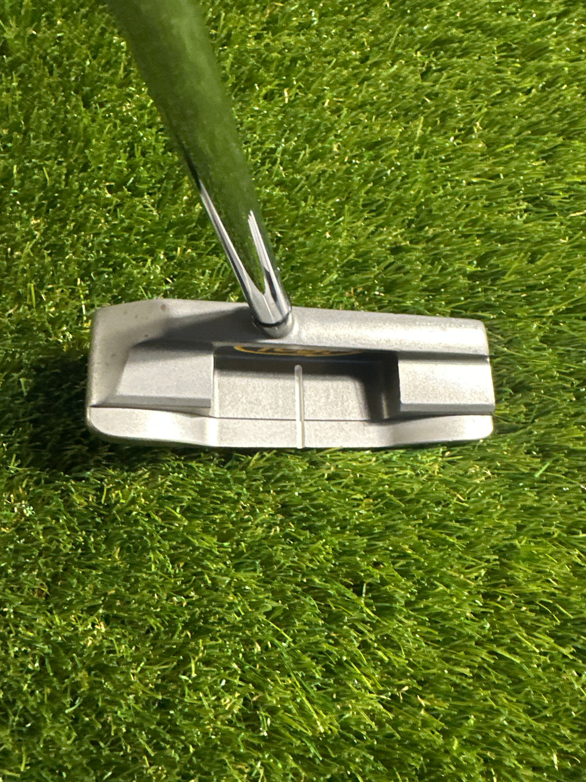 Yes C Groove Pippi 12 Mid 35.5" Putter