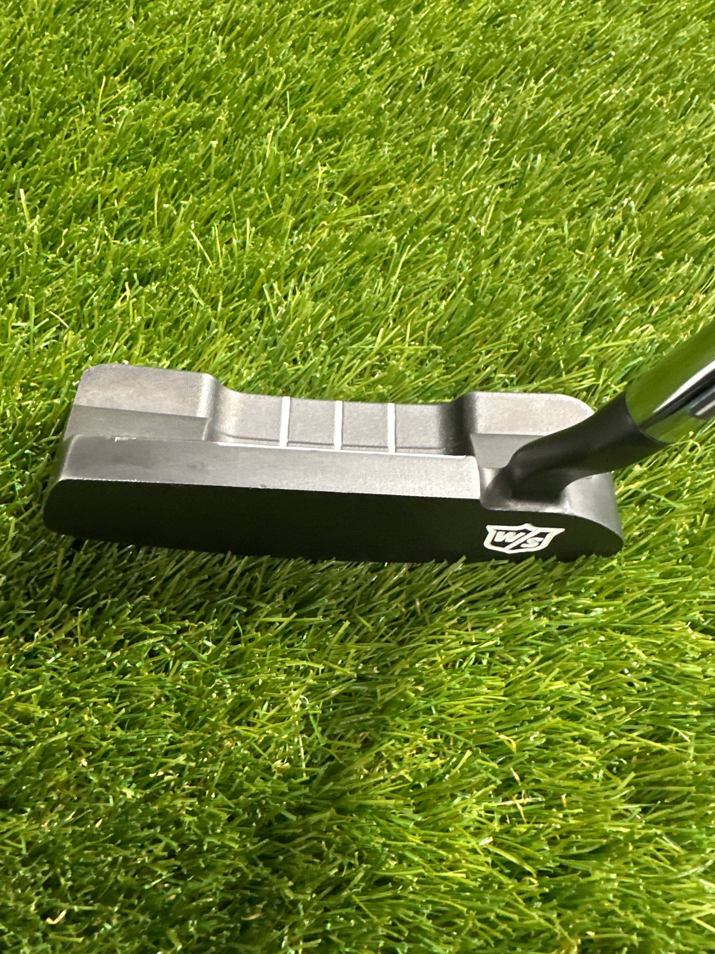 Wilson Infinite Michigan Ave 35" Putter